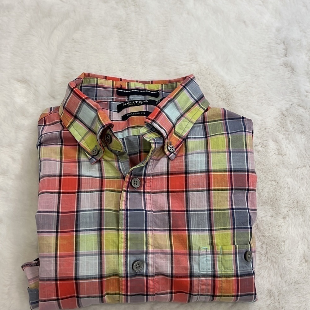 Nautica classic fit plaid shirt with front pocket size L